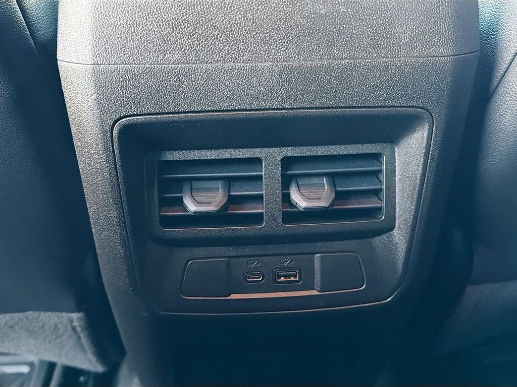 2023 GMC Canyon 4WD Crew Cab Short Box AT4