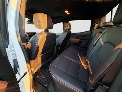 2023 GMC Canyon 4WD Crew Cab Short Box AT4