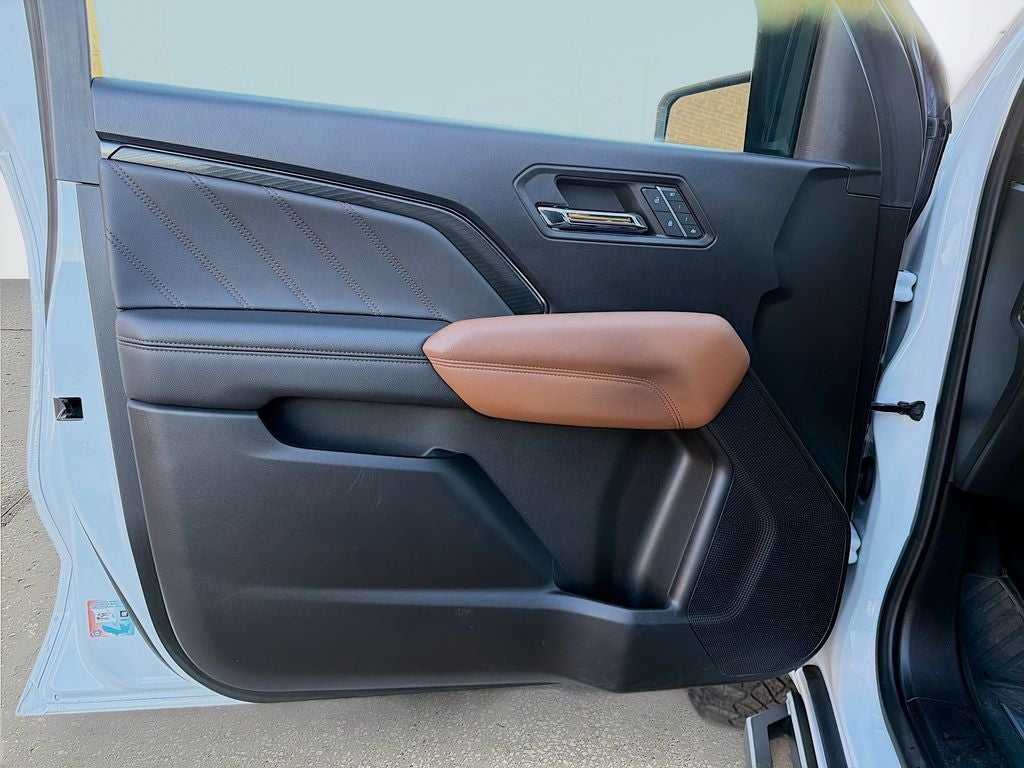 2023 GMC Canyon 4WD Crew Cab Short Box AT4