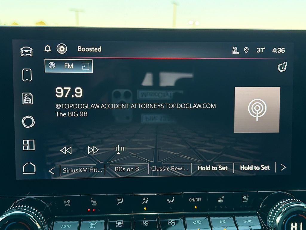 2023 GMC Canyon 4WD Crew Cab Short Box AT4