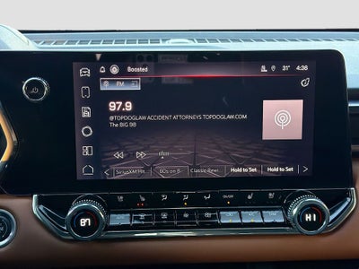 2023 GMC Canyon 4WD Crew Cab Short Box AT4