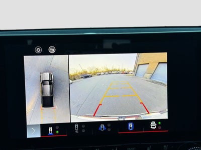 2023 GMC Canyon 4WD Crew Cab Short Box AT4