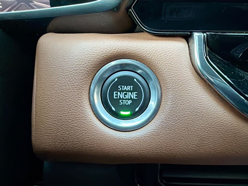 2023 GMC Canyon 4WD Crew Cab Short Box AT4