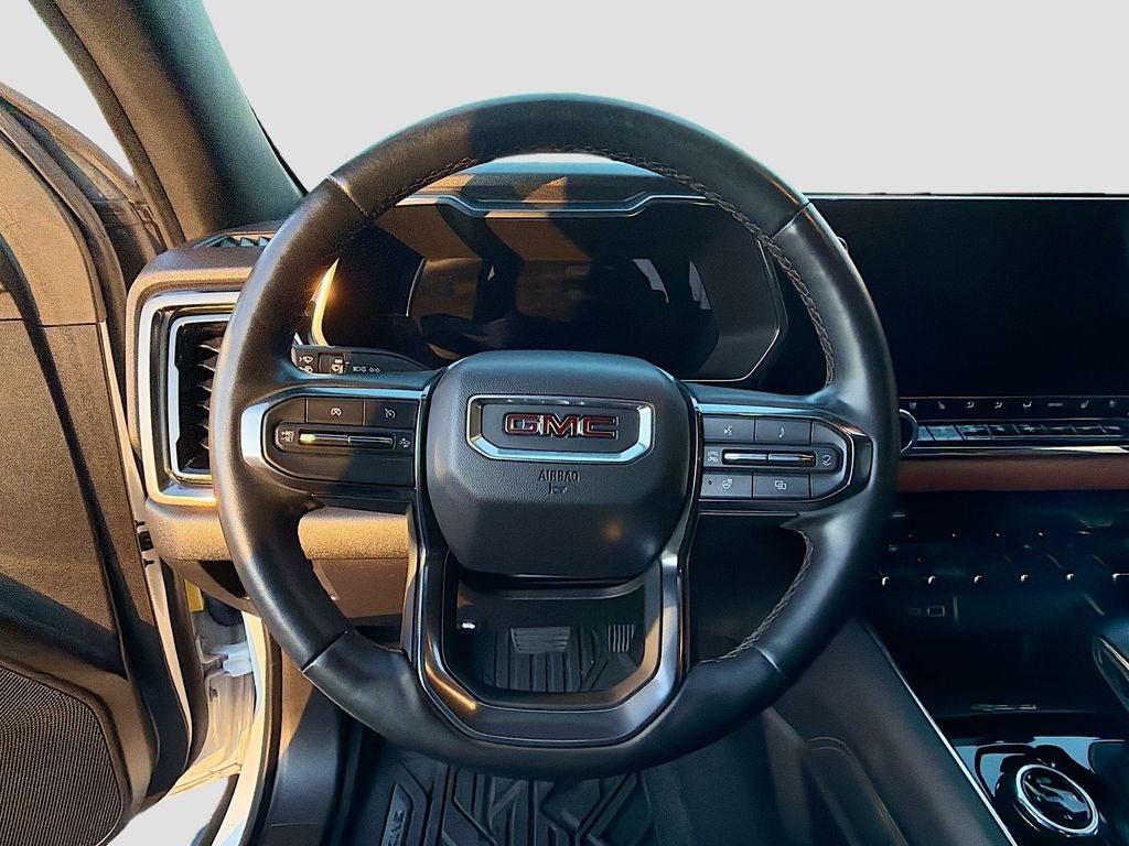 2023 GMC Canyon 4WD Crew Cab Short Box AT4