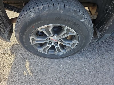 2024 GMC Sierra 1500 4WD Crew Cab Short Box SLT