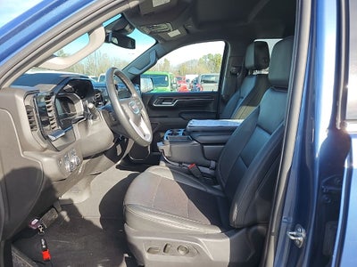 2024 GMC Sierra 1500 4WD Crew Cab Short Box SLT