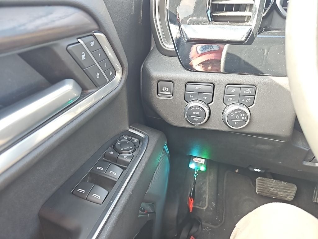 2024 GMC Sierra 1500 4WD Crew Cab Short Box SLT