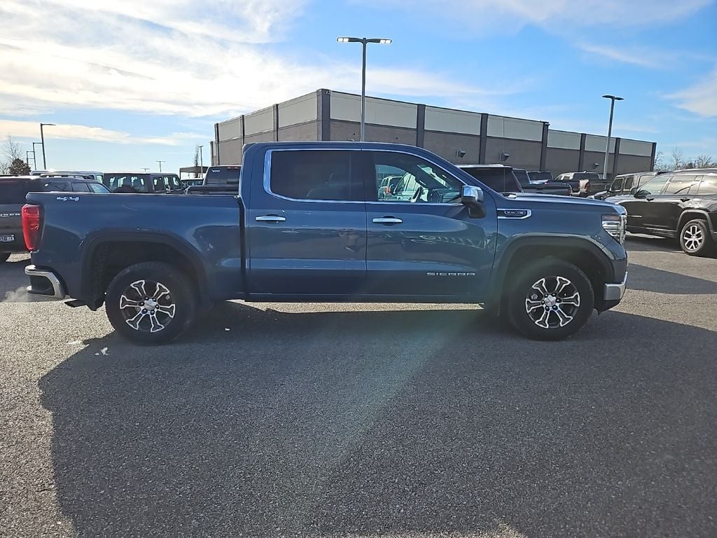 2024 GMC Sierra 1500 4WD Crew Cab Short Box SLT