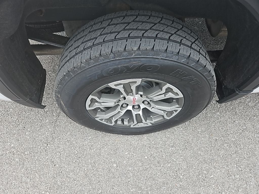 2023 GMC Sierra 1500 4WD Crew Cab Short Box SLT