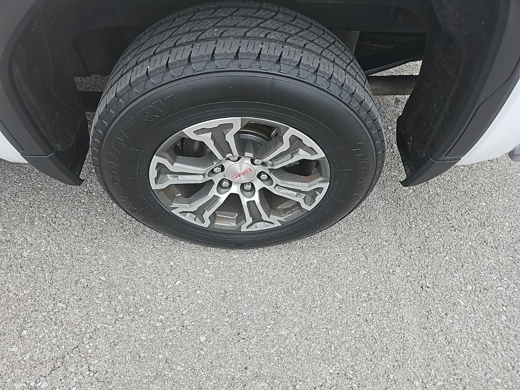 2023 GMC Sierra 1500 4WD Crew Cab Short Box SLT