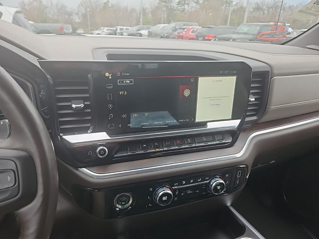 2023 GMC Sierra 1500 4WD Crew Cab Short Box SLT