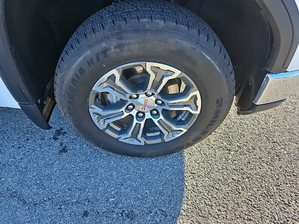 2024 GMC Sierra 1500 4WD Crew Cab Short Box SLT