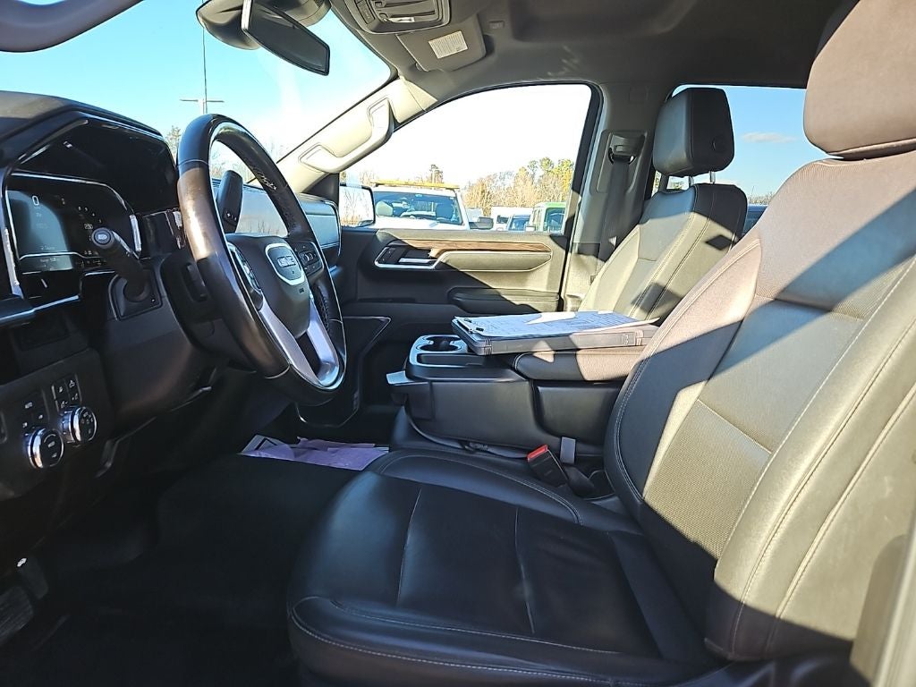 2024 GMC Sierra 1500 4WD Crew Cab Short Box SLT