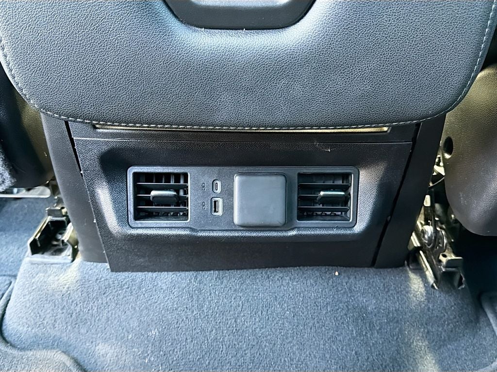 2024 GMC Sierra 1500 4WD Crew Cab Short Box SLT