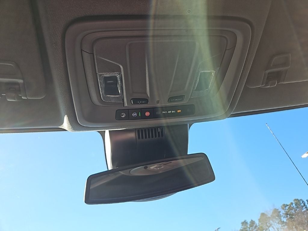 2024 GMC Sierra 1500 4WD Crew Cab Short Box SLT