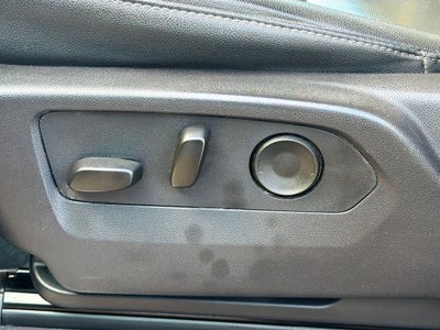 2024 GMC Sierra 1500 4WD Crew Cab Short Box SLT