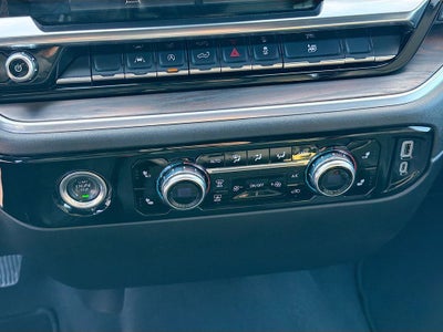 2024 GMC Sierra 1500 4WD Crew Cab Short Box SLT