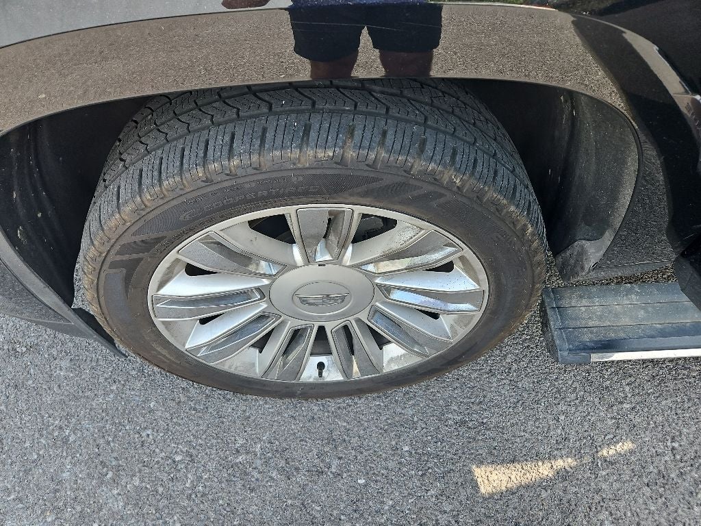 2017 Cadillac Escalade Platinum Edition