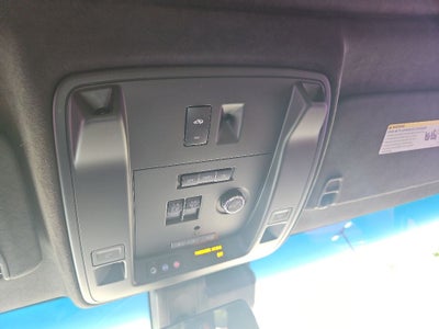 2017 Cadillac Escalade Platinum Edition