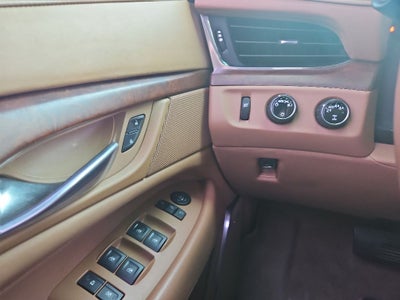 2017 Cadillac Escalade Platinum Edition