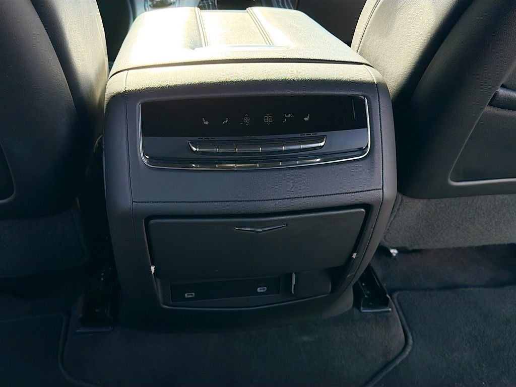 2023 Cadillac Escalade ESV 4WD Sport