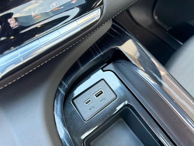 2023 Cadillac Escalade ESV 4WD Sport