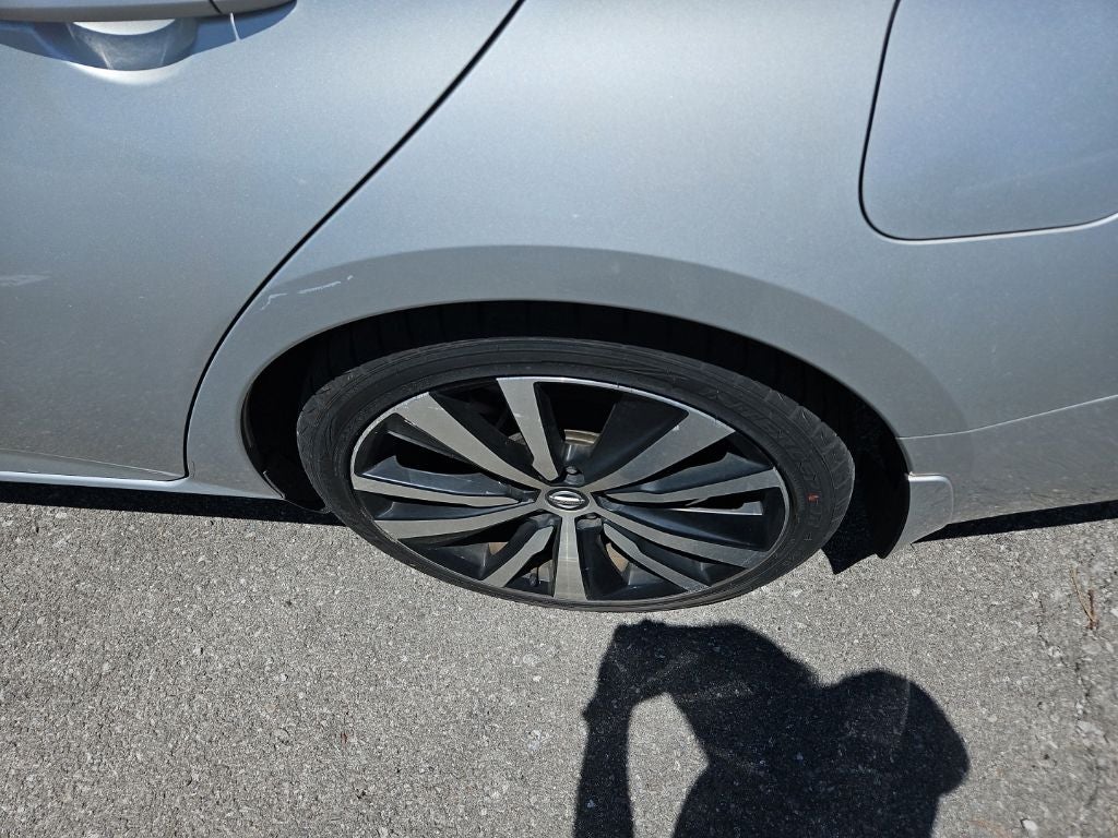 2022 Nissan Altima SR FWD