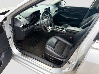 2022 Nissan Altima SR FWD