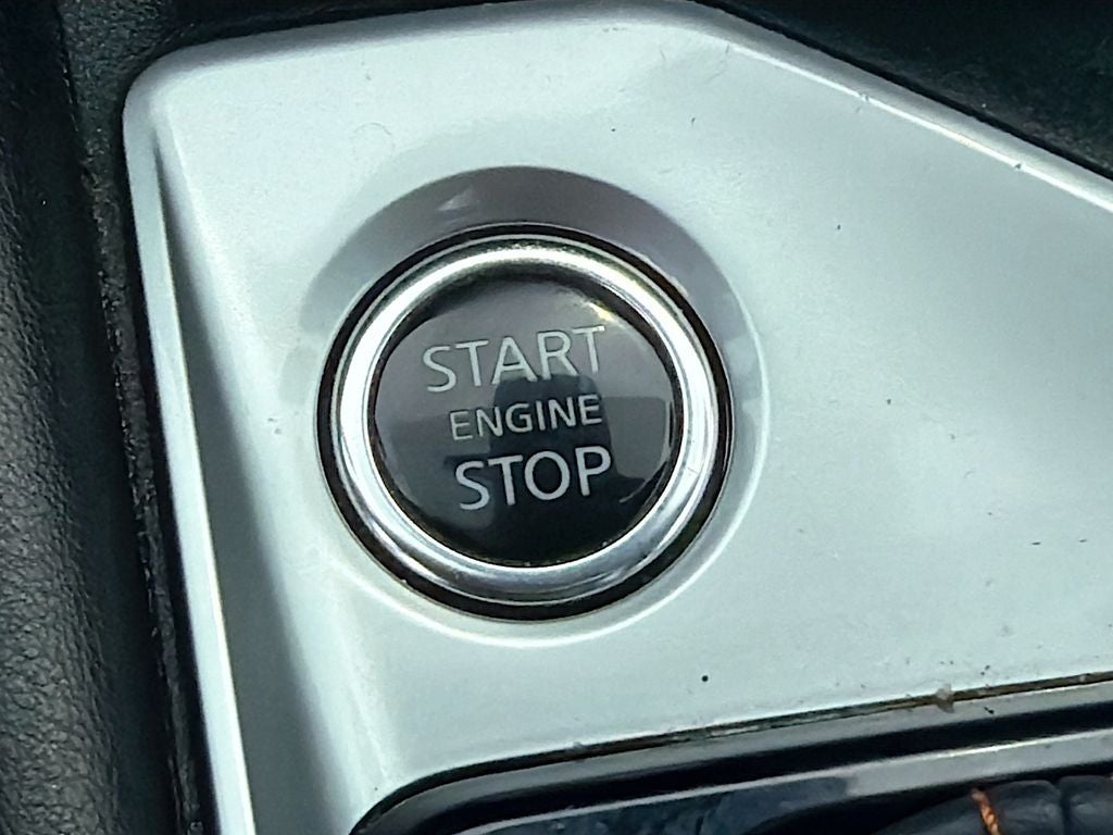 2022 Nissan Altima SR FWD