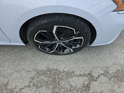 2024 Nissan Altima SR FWD