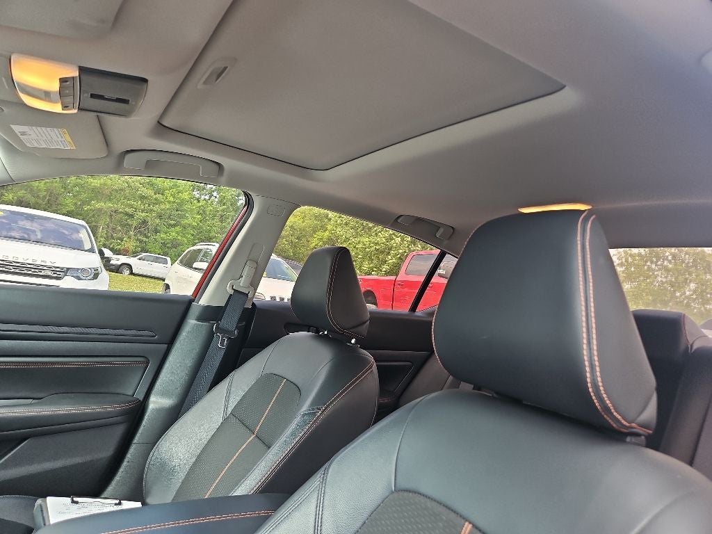 2020 Nissan Altima SR FWD