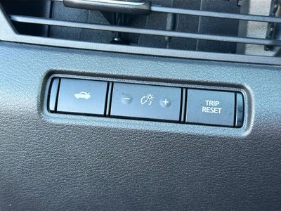 2020 Nissan Altima SR FWD