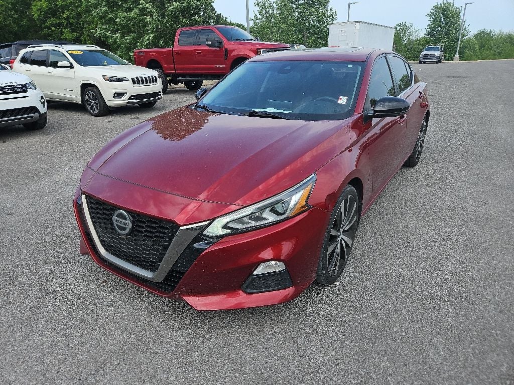 2020 Nissan Altima SR FWD