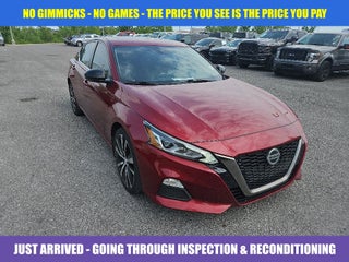 2020 Nissan Altima SR FWD