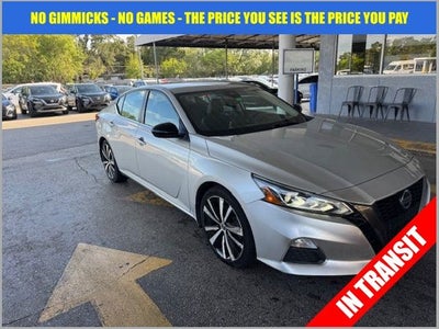 2022 Nissan Altima SR FWD