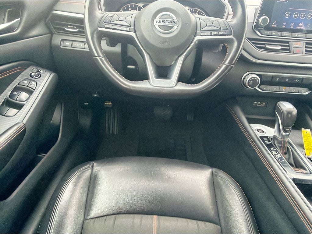 2022 Nissan Altima SR FWD