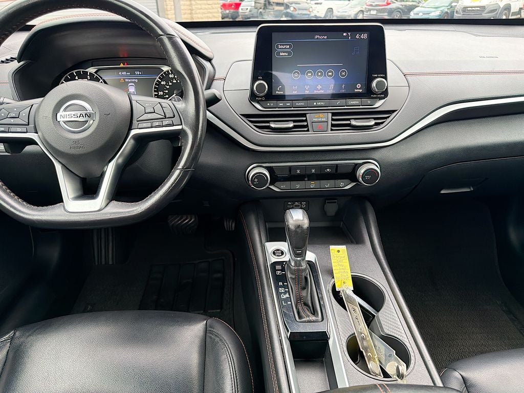 2022 Nissan Altima SR FWD