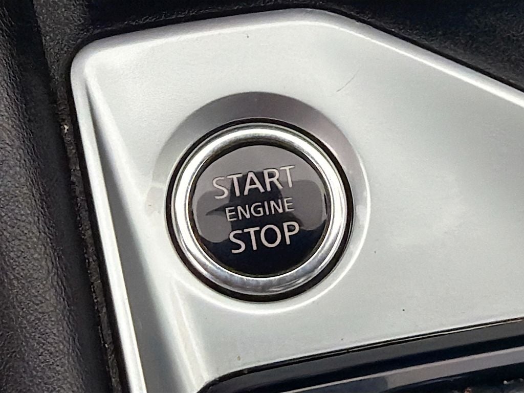 2022 Nissan Altima SR FWD