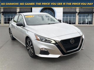 2022 Nissan Altima SR FWD