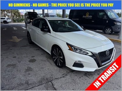 2022 Nissan Altima SR FWD