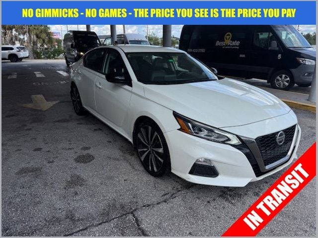 2022 Nissan Altima SR FWD
