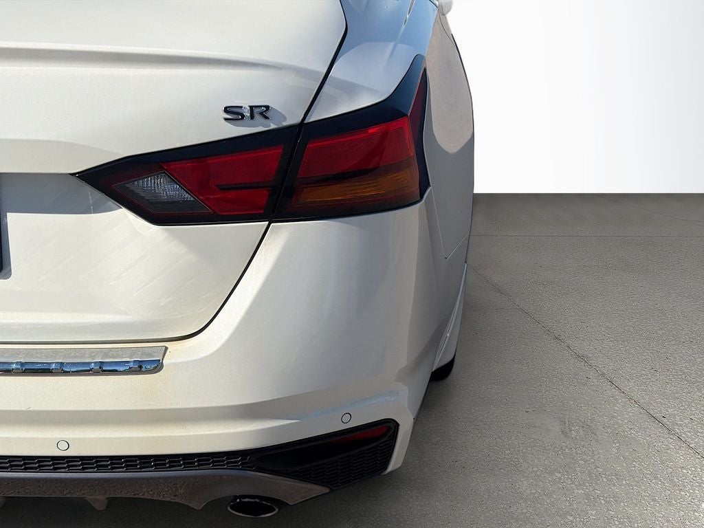 2022 Nissan Altima SR FWD