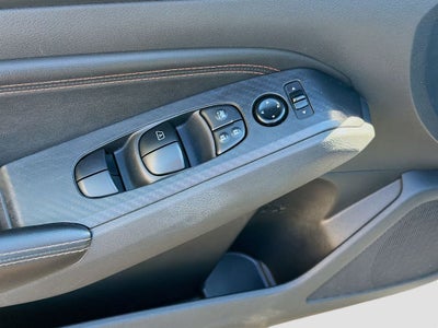 2022 Nissan Altima SR FWD