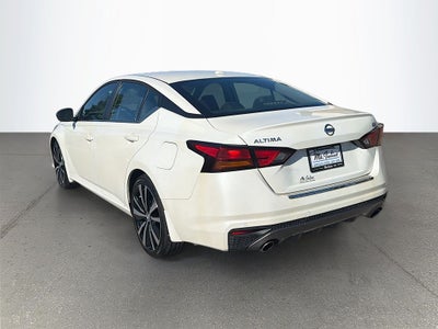 2022 Nissan Altima SR FWD