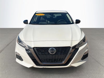 2022 Nissan Altima SR FWD
