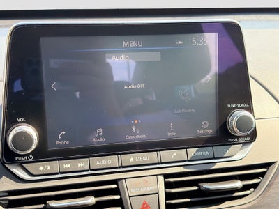2025 Nissan Altima SV FWD