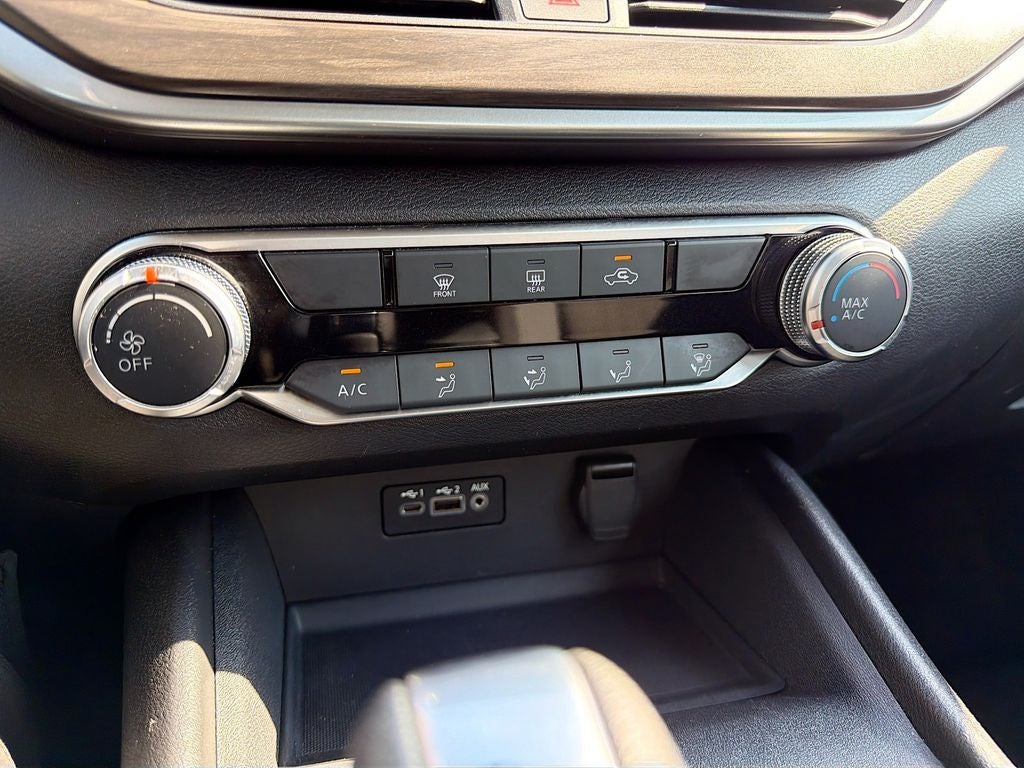 2025 Nissan Altima SV FWD