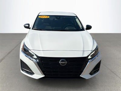 2025 Nissan Altima SV FWD