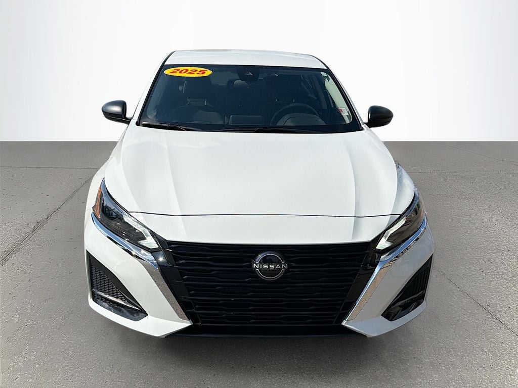 2025 Nissan Altima SV FWD
