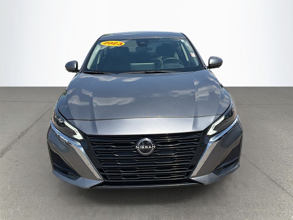 2023 Nissan Altima SL FWD